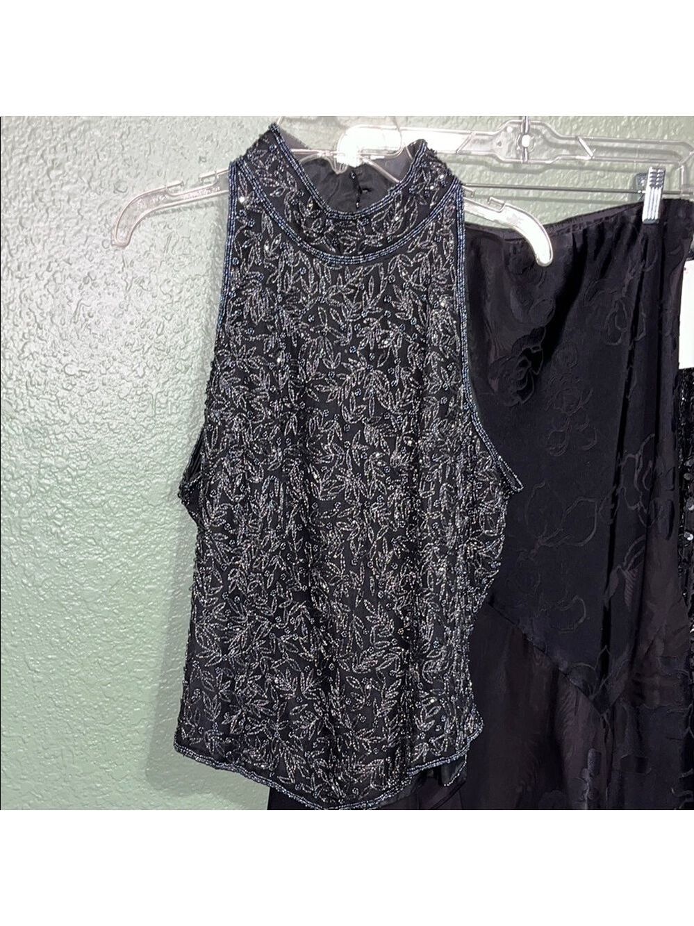 Vintage Elegant Black and Silver Women's Top formal sleeveless evening wear - Picture 2 of 12